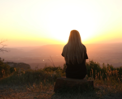 How Group Therapy Can Help Ease Loneliness